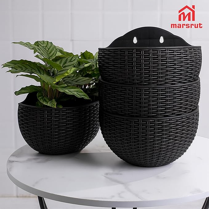 2pcs Semi Circle Hanging Wall Planter, Wall Mounted Half Round Flower Pot for Outdoor Indoor Decoration, Imitation Rattan Plastic Baskets Container with Hooks, Drainage, for Home Office Balcony Fence