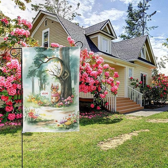 Squirrel And Tree Garden Flag 12x18 Inch Double Sided All-Weather Polyester Outdoor Flag For Patio Lawn Yard And Garden Welcome Decor