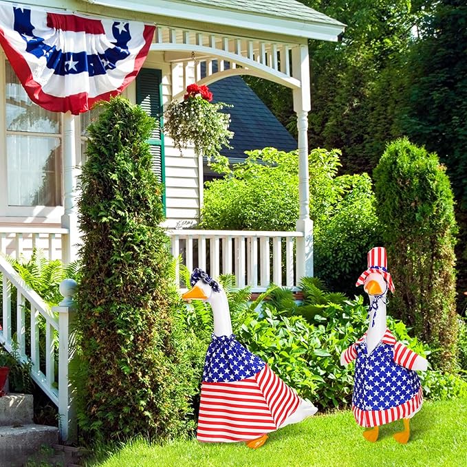 2 Set 4th of July Goose Outfit Lawn Porch Goose Clothes Plastic Goose Lawn Goose Clothing Independence Day Goose Outfit for Patriotic Outdoor Patio Yard Lawn Art Decoration(Classic)