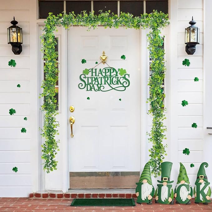 GTIDEA 2 Strands 69" St Patrick's Day Faux Greenery Four Leaf Clover Garland Artificial Ivy Vines Garland for Spring Home Front Door Festival Party Indoor Outdoor Wall Garden Decor