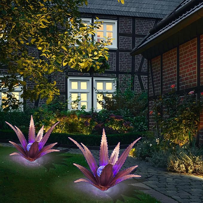 Muciwa 2 PCS Metal Agave Sculpture Decoration, Vintage Country Hand-Painted Sculpture DIY Metal Agave Plant, Home Garden Courtyard Lawn Outdoor Decoration (Serrated Purple)