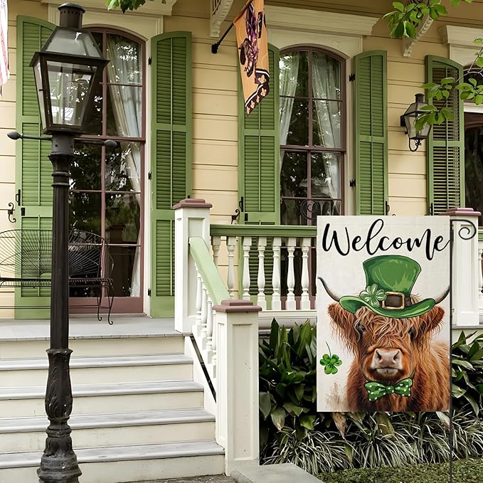 Welcome St Patricks Day Garden Flags for Outside, Highland Cow with Green Hat Lucky Shamrocks Yard Decoration, Small Seasonal Irish Outdoor Decor for Farmhouse Holiday,12x18 Inch Double Sided