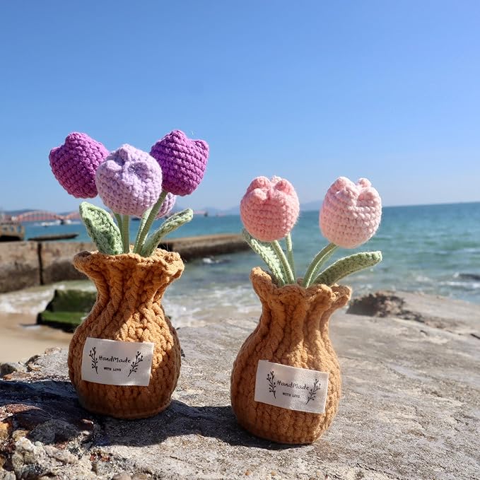YOOJEE Tulip Crochet Flower Potted Plant Handmade Desk Decor Gift