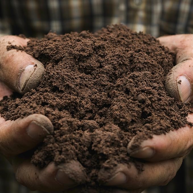 Michigan Peat 20 Pound Bag of Garden Magic General Purpose Moisture Retaining Potting Soil Mix for Indoor and Outdoor Planting, 120 Pack