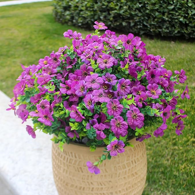HIFORESTAR Rose Red Artificial Outdoor Flowers 12 Bundles Silk Fake Daisy Romantic Fake Plants Stems for Garden, Pergola, or Outdoor Party Decor Outside(Purple Daisy)