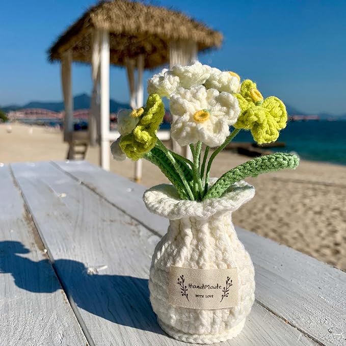 YOOJEE Forget-Me-Not Crochet Flower Potted Plant – Handmade Desk Decor, 7 Bloom Crochet Flowers in Fresh Green Shades