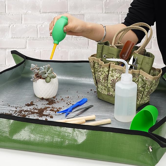 Permade Succulent Tools Kit with Organizer Bag- 13Pcs Indoor Gardening Tools |Mini Succulent Hand Tools with Tote, Succulent Transplanting Supplies, Present for Gardeners Plant Care (Honeysuck)