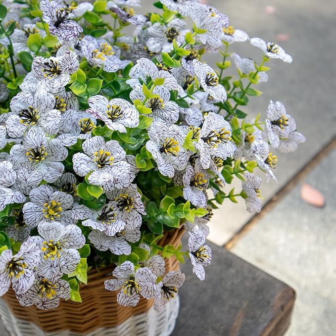BCBLF Faux Flowers for Outdoor Planters, Artificial Flowers for Outdoors, 12 Bundles Outdoor Flowers Uv Resistant, Artificial Flowers for Decoration, White Silk Faux Spring Flowers for Outside