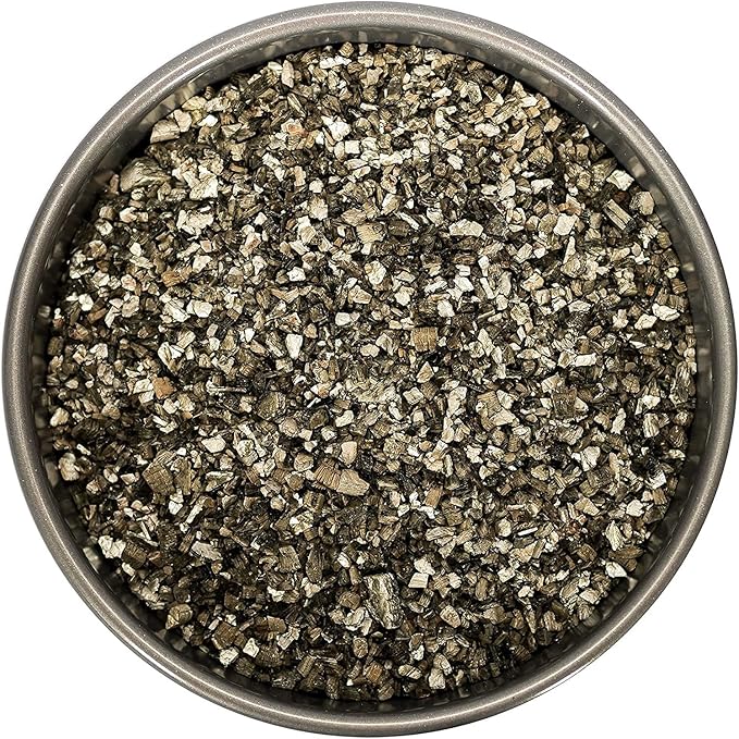 Horticultural Organic Vermiculite by GARDENERA - (Made in Ukraine) - Medium Grade - Natural Soil Additive for Potted Plants, Orchids, Hydroponics, Terrariums (1 Quart)