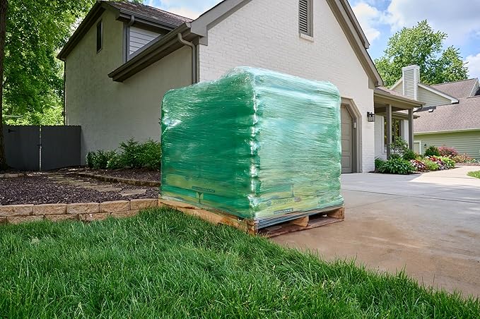 Miracle-GRO Potting Mix Bulk Pallet, for Container Plants, Flowers, Vegetables, Shrubs, Annuals, Perennials, 2 cu. ft. Bags, Pallet of 39