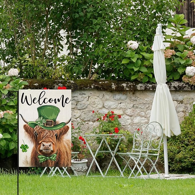 Welcome St Patricks Day Garden Flags for Outside, Highland Cow with Green Hat Lucky Shamrocks Yard Decoration, Small Seasonal Irish Outdoor Decor for Farmhouse Holiday,12x18 Inch Double Sided