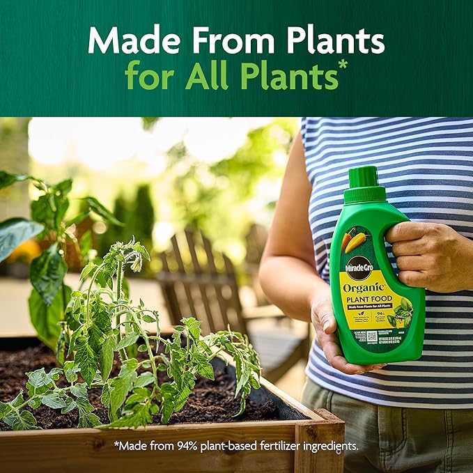 Miracle-Gro Organic Plant Food, Made from Plants for All Plants, Use with Indoor or Outdoor Container Plants and In-Ground Gardens, OMRI Listed, 32 oz.