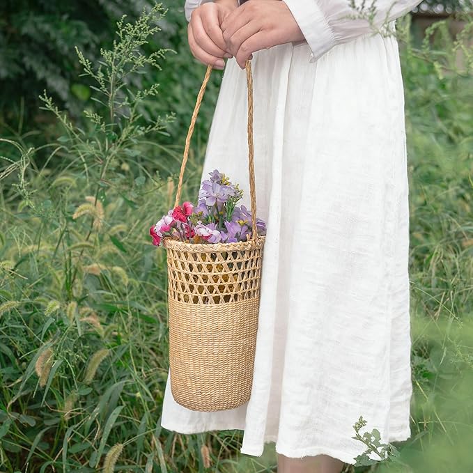 GYASVWU Straw Woven Hanging Basket, Rustic Flower Girl Baskets, Front Door Basket for Flowers,Wicker Flower Baskets for Home Decor, Wedding, Garden, Farmhouse, Gift (Original)