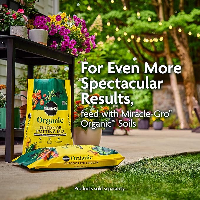 Miracle-Gro Organic Plant Food, Made from Plants for All Plants, Use with Indoor or Outdoor Container Plants and In-Ground Gardens, OMRI Listed, 32 oz.