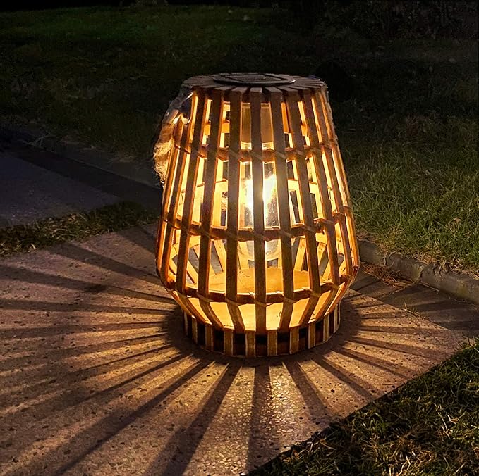 Solar Lanterns Outdoor Waterproof,Large Woven Hanging Pendant Lights with Hook Bamboo Outdoor Solar Chandelier for Gazebo,Garden,Yard,Patio,Porch,Trees,Lawn,Balcony Decorations