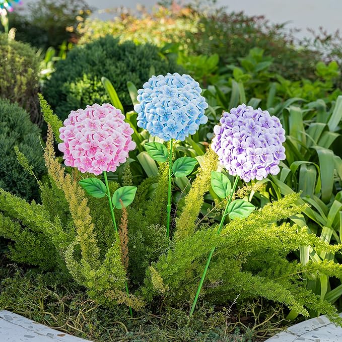 Glitzhome Set of 3 Hydrangea Garden Stakes, Metal Flower Yard Stakes with Hand Painted Color Design, Iron Garden Yard Spring Decor or Wall Decor, 24”H