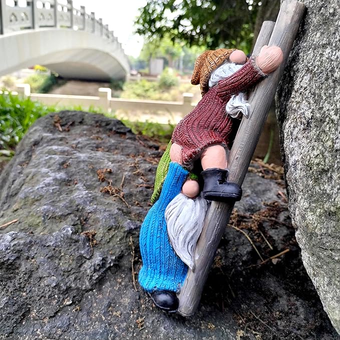 Climbing Ladder Gnomes Tree Faces Decor Outdoor for Yard Cute Gnome Garden Statue Art Resin Dwarf Sculpture for Yard Outdoor Decoration Ornaments
