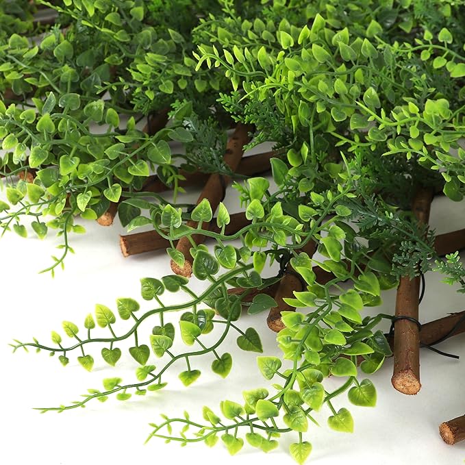 3rd Street Inn™ Leaf Trellis - Bamboo Greenery Panel - Boxwood and Ivy Privacy Fence Substitute - DIY Flexible Fencing (4, Juniper)