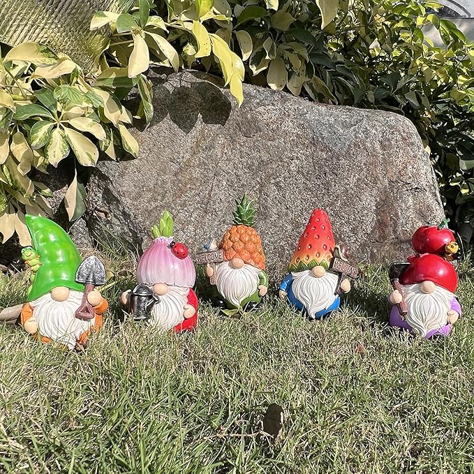 Pea Gnomes Outdoor Garden Gnome Cute Decor Gifts Gnome Statue Home Decor for Home Yard Garden Patio Lawn
