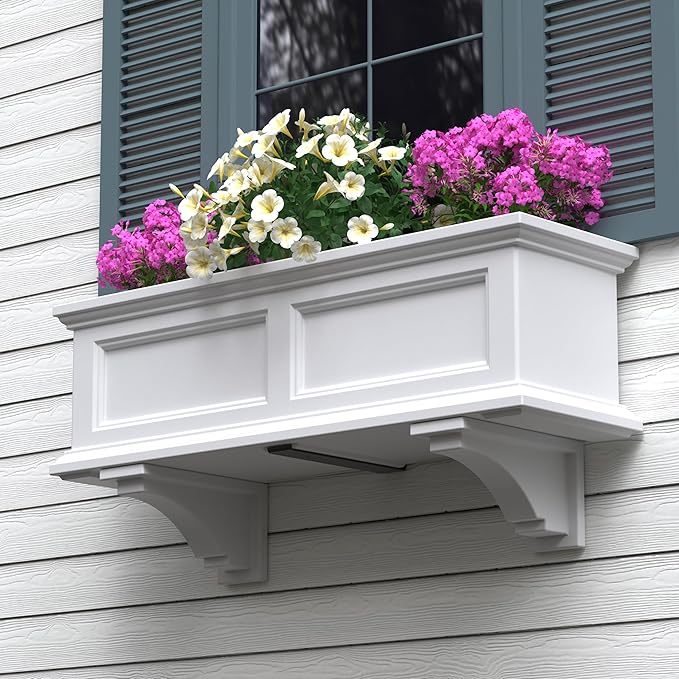 Mayne Inc Fairfield Decorative Brackets, White, 2 Count (Pack of 1)